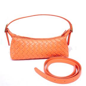 Woven women shoulder bags