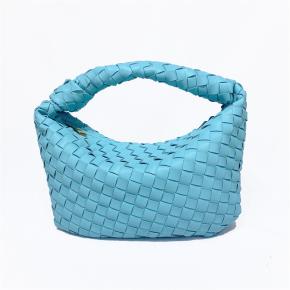 Woven purse handbag